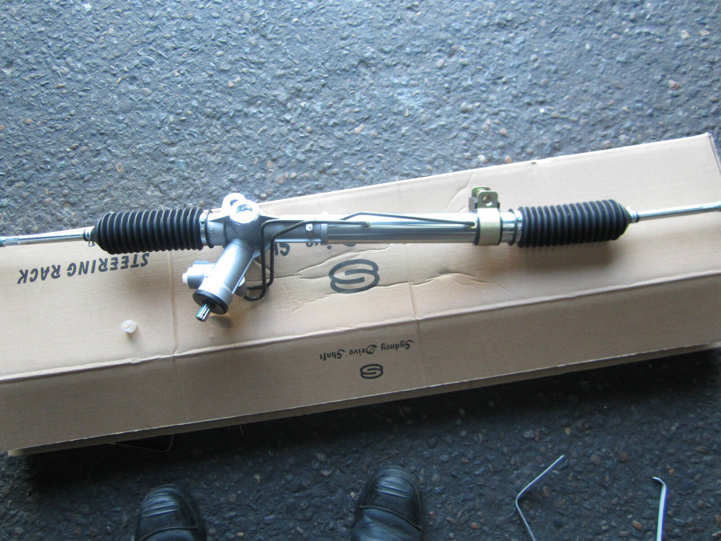 Power Steering Rack for Ford Falcon AU from 1999 - 2002