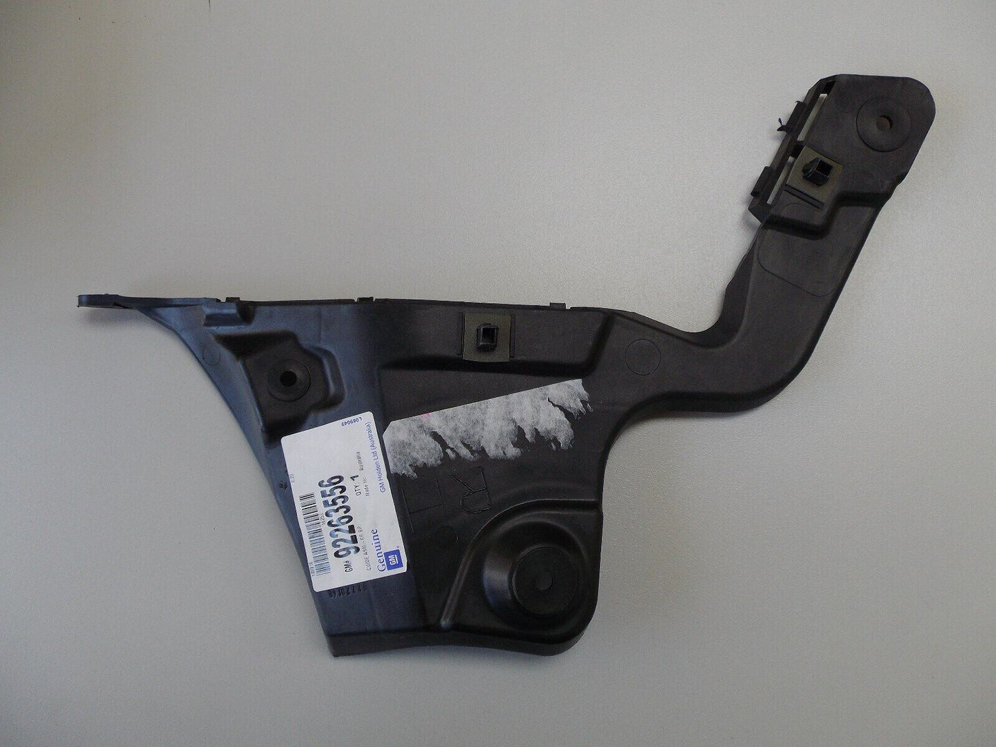 GENUINE REAR BAR RIGHT BRACKET FOR HOLDEN COMMODORE VE STATION WAGON SS SV6 OMEG