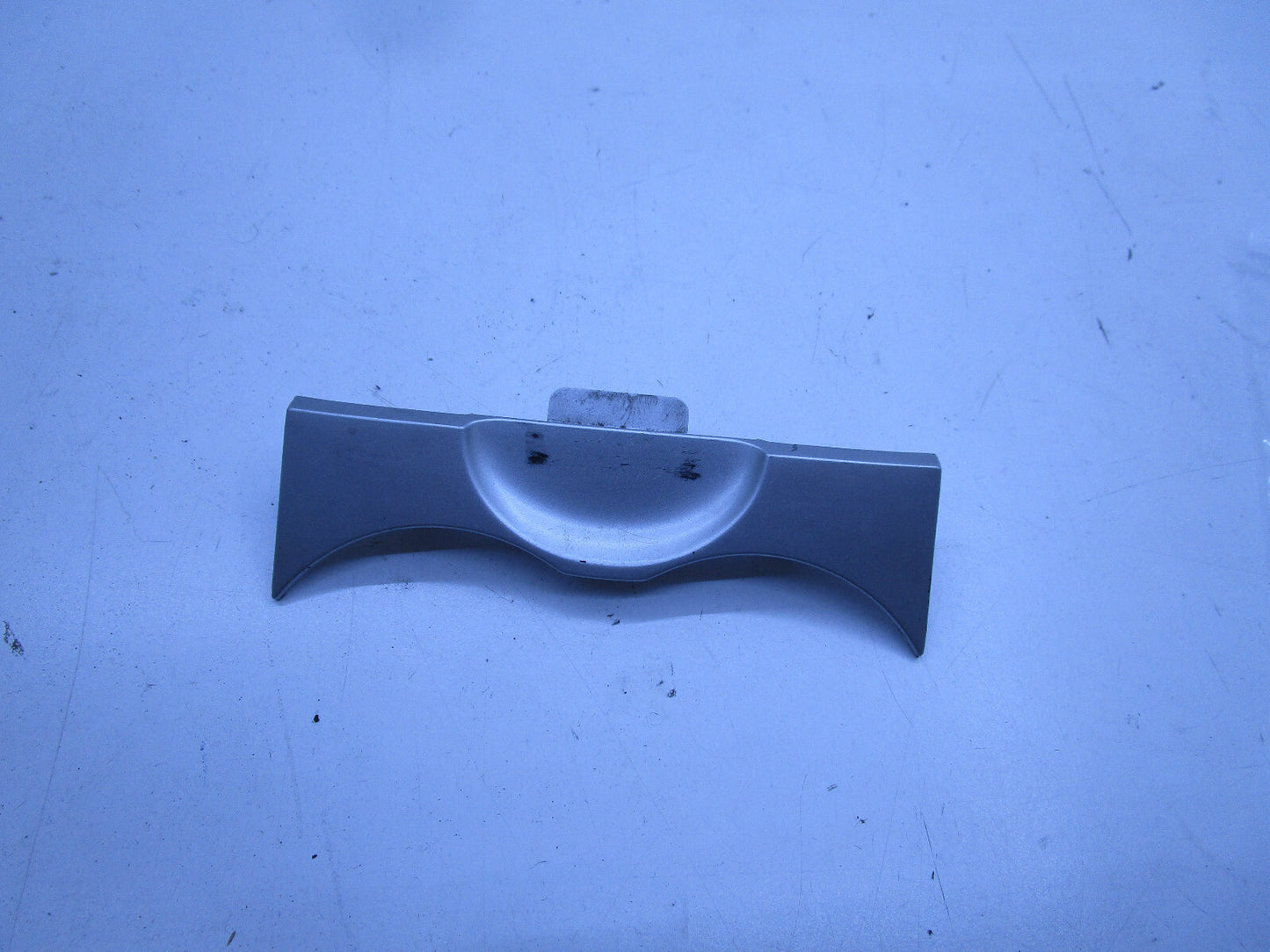 GENUINE CENTER CONSOLE TRIM COVER SILVER FOR HOLDEN COMMODORE VE WM ALL MODEL