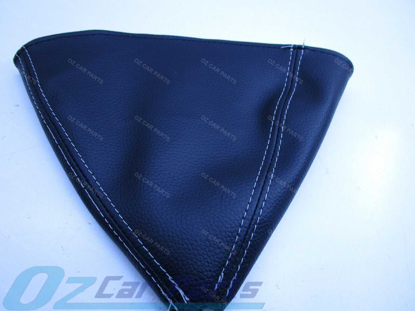 SILVER STITCH MANUAL GEAR SHIFT LEATHER BOOT FOR VY SS V8 5.7 SEDAN WAGON UTE