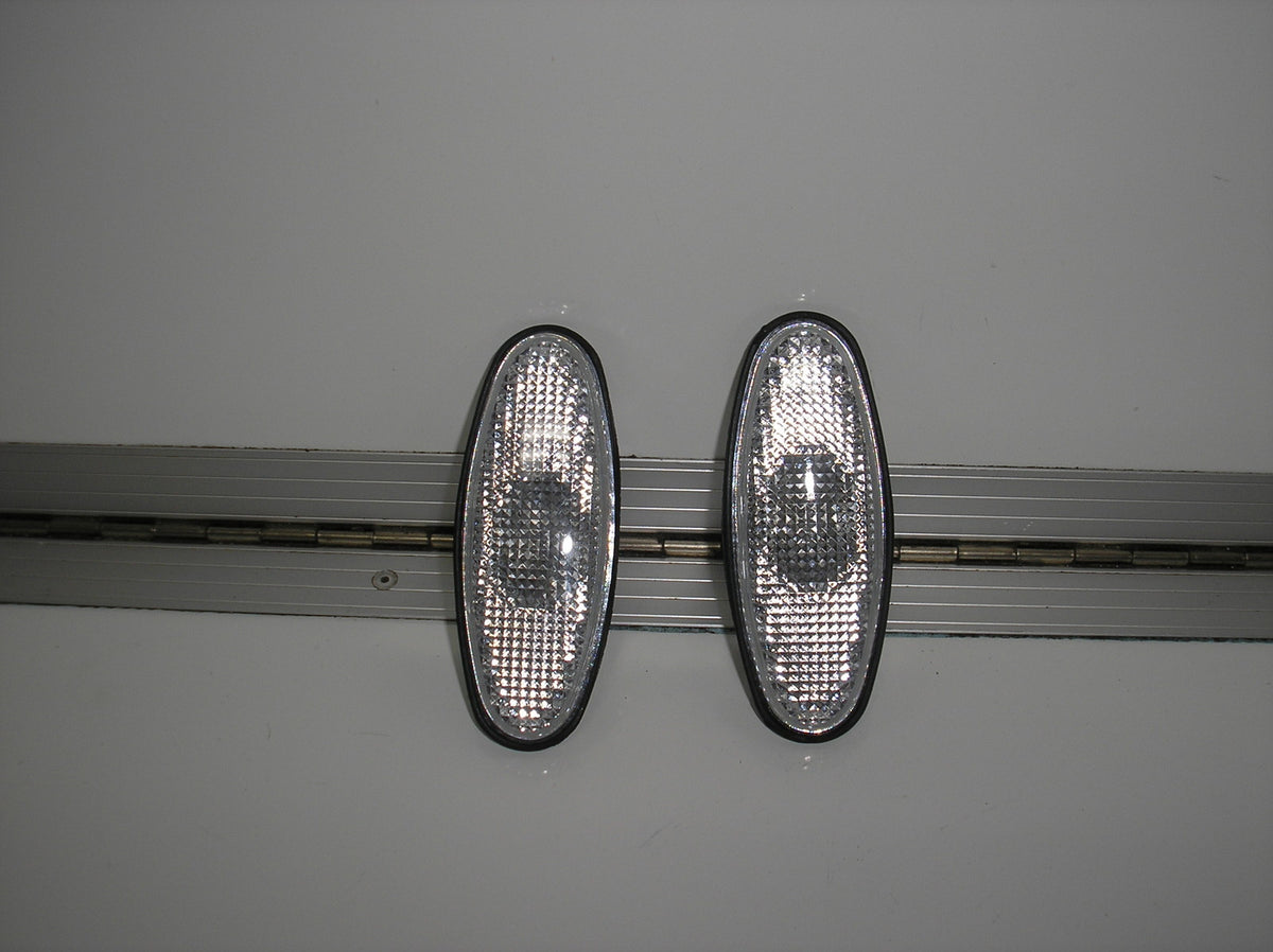 PAIR GUARD BLINKER FLASHER FOR HOLDEN WH STATESMAN CAPRICE ALL MODELS