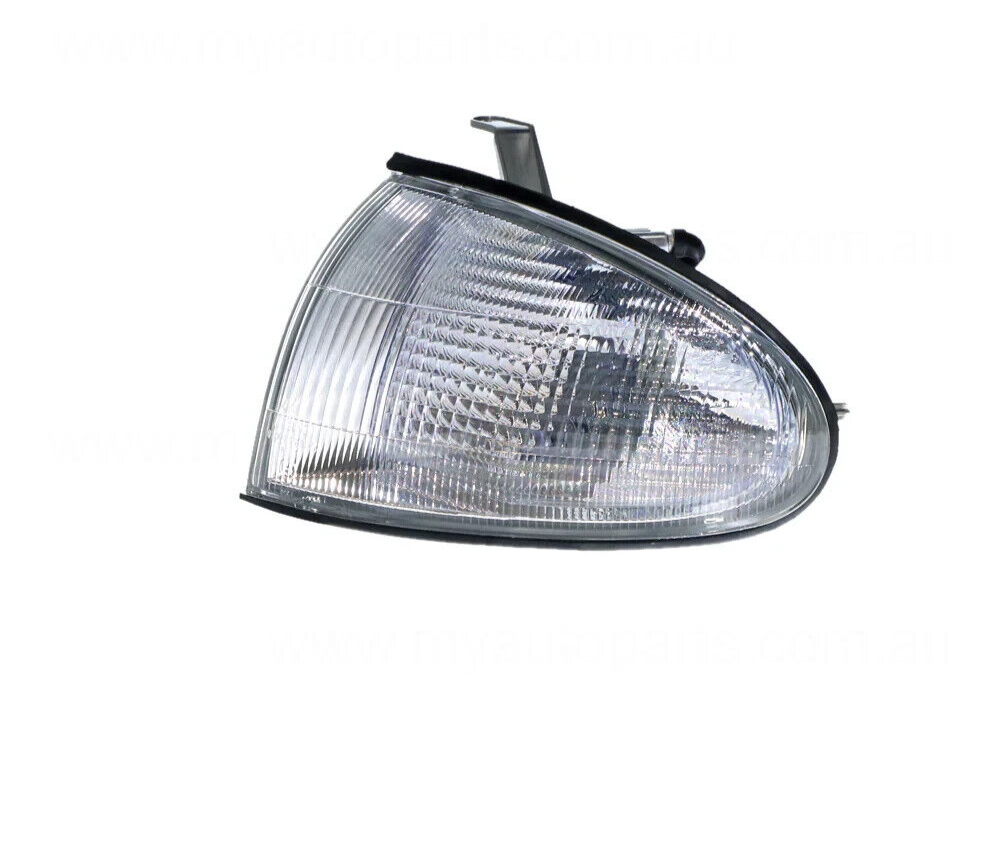 FRONT PARK/INDICATOR LAMP PASSENGER SIDE FOR HYUNDAI EXCEL 7/94-00