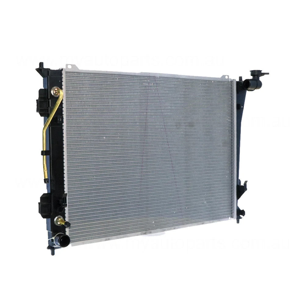 NEW Radiator FOR Hyundai i45 YF 2.0L G4KD & 2.4L G4KC 4CYL PETROL AUTO