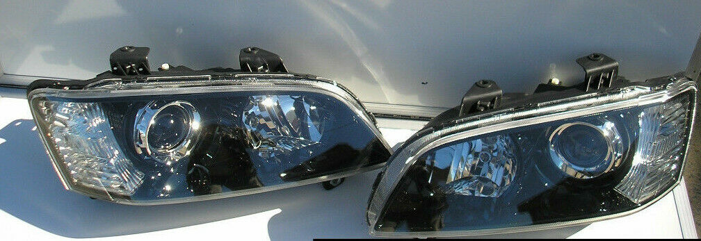 Projector HEADLIGHTS FOR HSV VE SERIES 1 MODELS HSV E1 E2 NEW PAIR