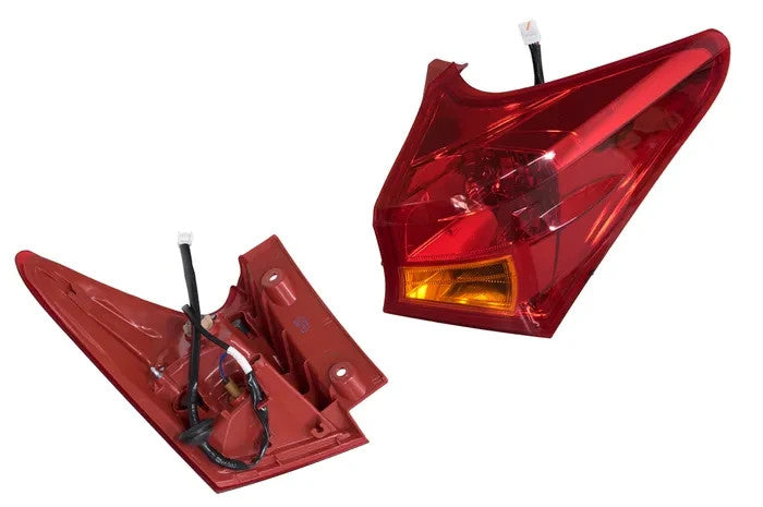 NEW RIGHT TAIL LIGHT FOR TOYOTA COROLLA HATCH ZRE182 01/2013 ~ 02/2015 TAILLIGHT