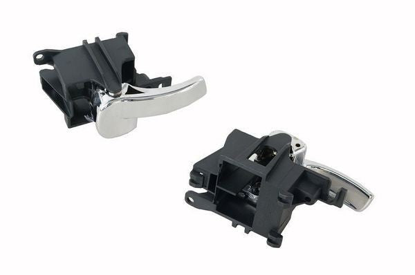 NEW RIGHT REAR DOOR HANDLE FOR NISSAN NAVARA D40 SPAIN BUILD) VIN STARTS WITH V