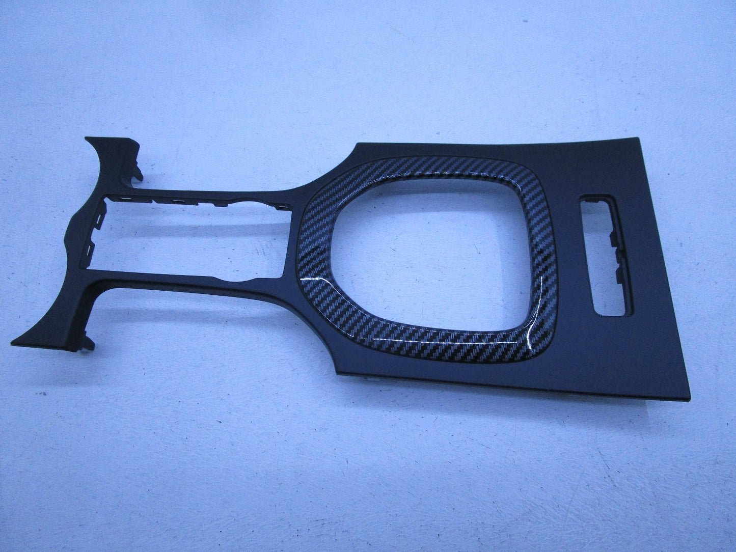 NEW GEAR SHIFTER CENTER COVER TRIM FOR HOLDEN COMMODORE VE WM V6 & V8 ALL
