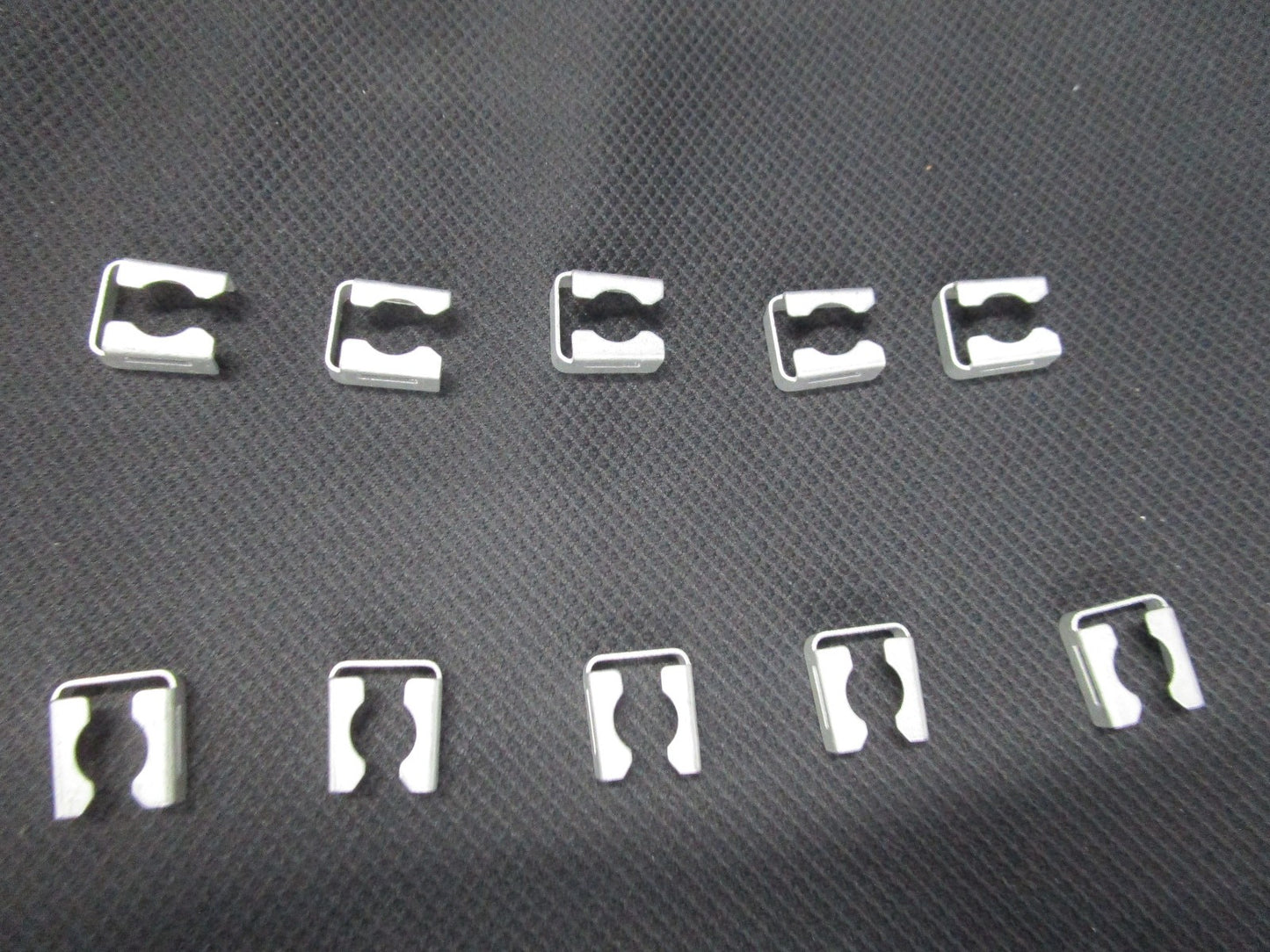 X10 NEW Fuel injector CLIP SET FOR HOLDEN COMMODORE VN VP VR VS V6 MODELS