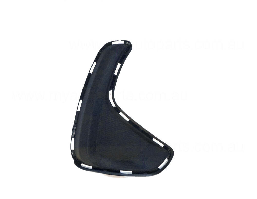 GENUINE DRIVER SIDE FOG LIGHT COVER BEZEL FOR Toyota Yaris HATCH 2020-ON