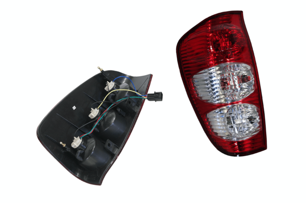 NEW PASSENGER SIDE TAIL LIGHT FOR GREAT WALL V200/V240 K2 06/2009 ~ 12/2011
