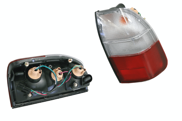 NEW RIGHT SIDE TAIL LIGHT FOR MITSUBISHI TRITON MK 06/2001 ~ 06/2006