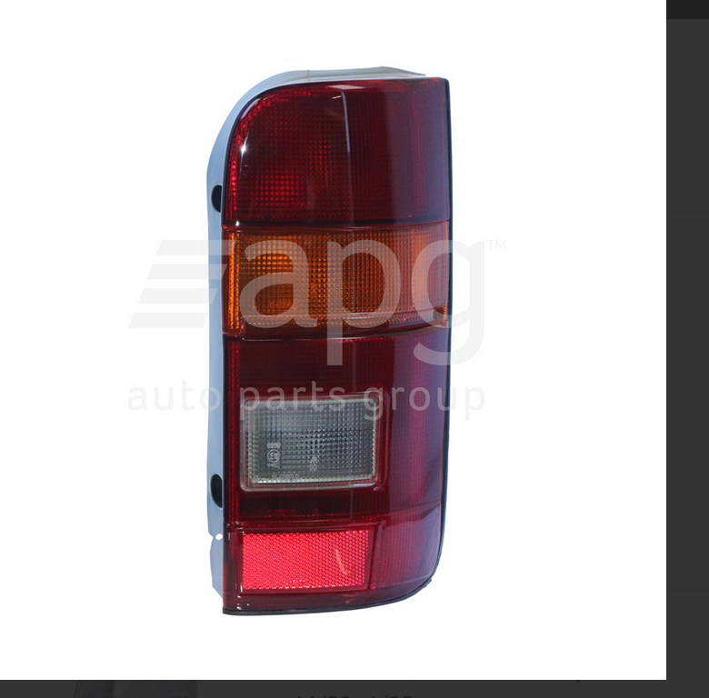 NEW RIGHT TAIL LIGHT REAR LAMP FOR TOYOTA HIACE VAN 11/1989-1/2005