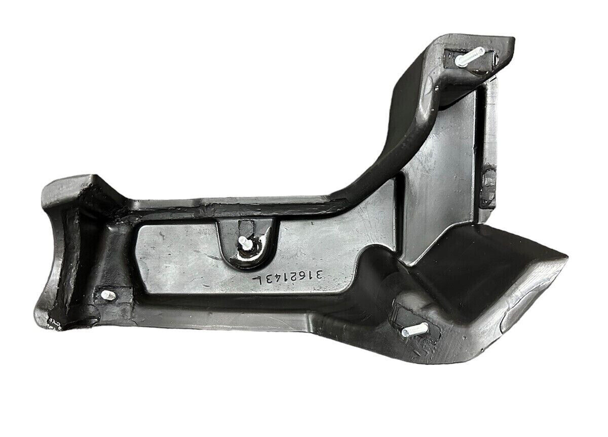 GENUINE LEFT SIDE STEEL BULLBAR BUMPERETTE MOULD FOR NISSAN PATROL GU Y61 D40
