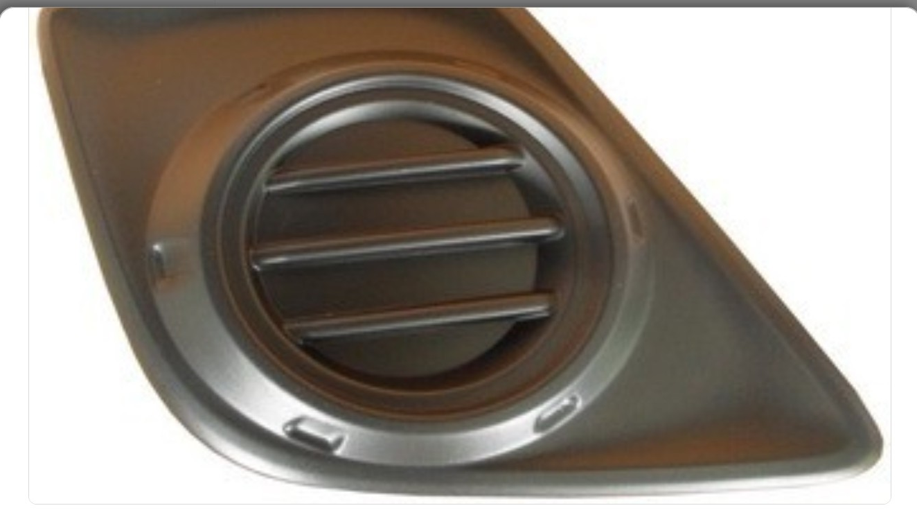 NEW RIGHT SIDE FOG LIGHT COVER FOR TOYOTA HILUX TGN/GUN/GGN 07/2015 ~ 05/2018