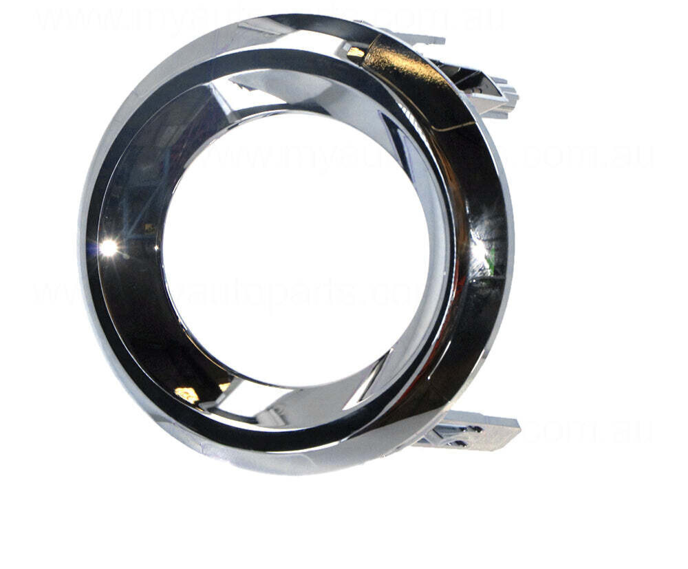 GENUINE RIGHT SIDE FOG LIGHT COVER CHROME FOR Toyota Prado 150 Series 11/2013 to