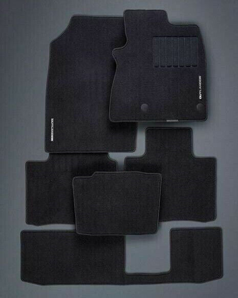 New Genuine FLOOR Carpet Mats SET FOR MY2022 ZM -7 Seater Mitsubishi Outlander
