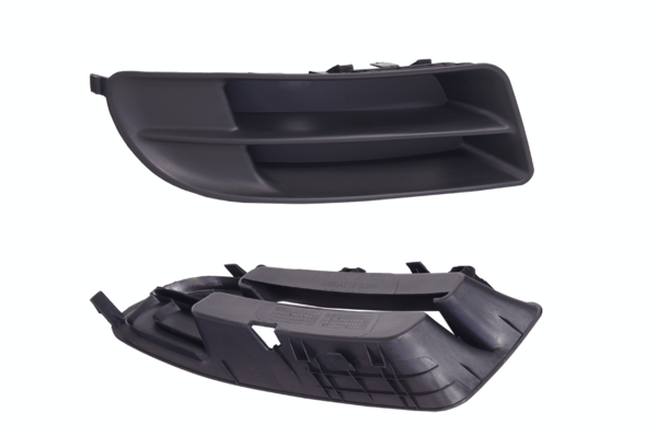 NEW RIGHT SIDE FOG LIGHT COVER BEZEL FOR TOYOTA COROLLA ZZE122 SEDAN 05/2004 ~