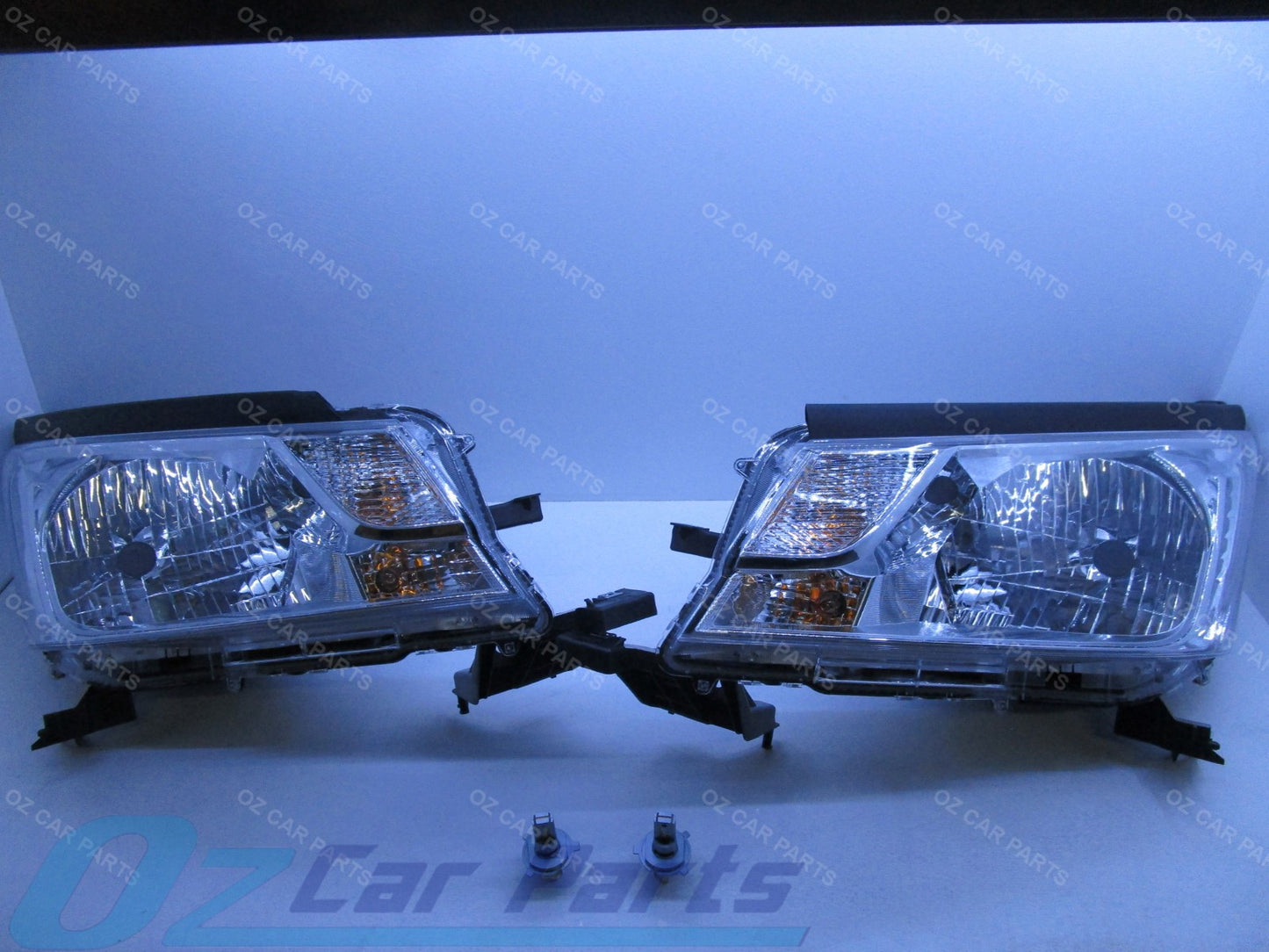 NEW PAIR HEADLIGHT & LED GLOBE FOR TOYOTA HIACE LWB SLWB 2019-ON VAN WITH LED