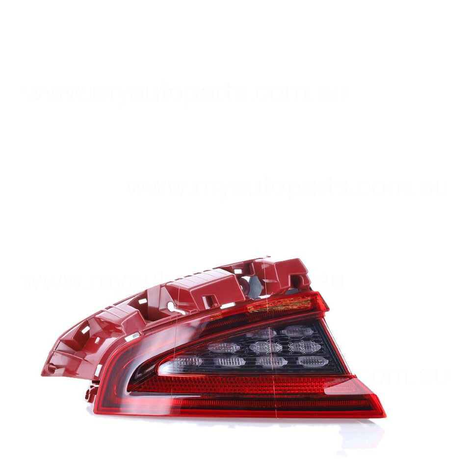 GENUINE PASSENGER SIDE TAIL LIGHT FOR Kia Stinger GT CK 7/2017 to 9/2020 LED