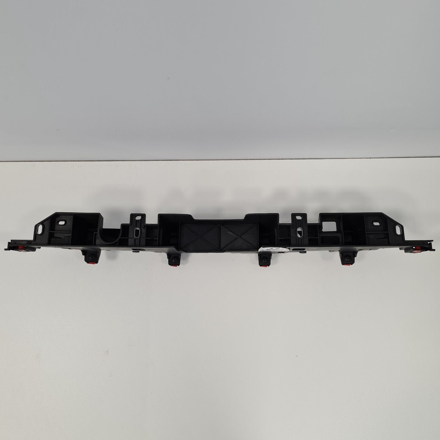 GENUINE Front Bumper BAR CENTER BRACKET FOR Holden CASCADA