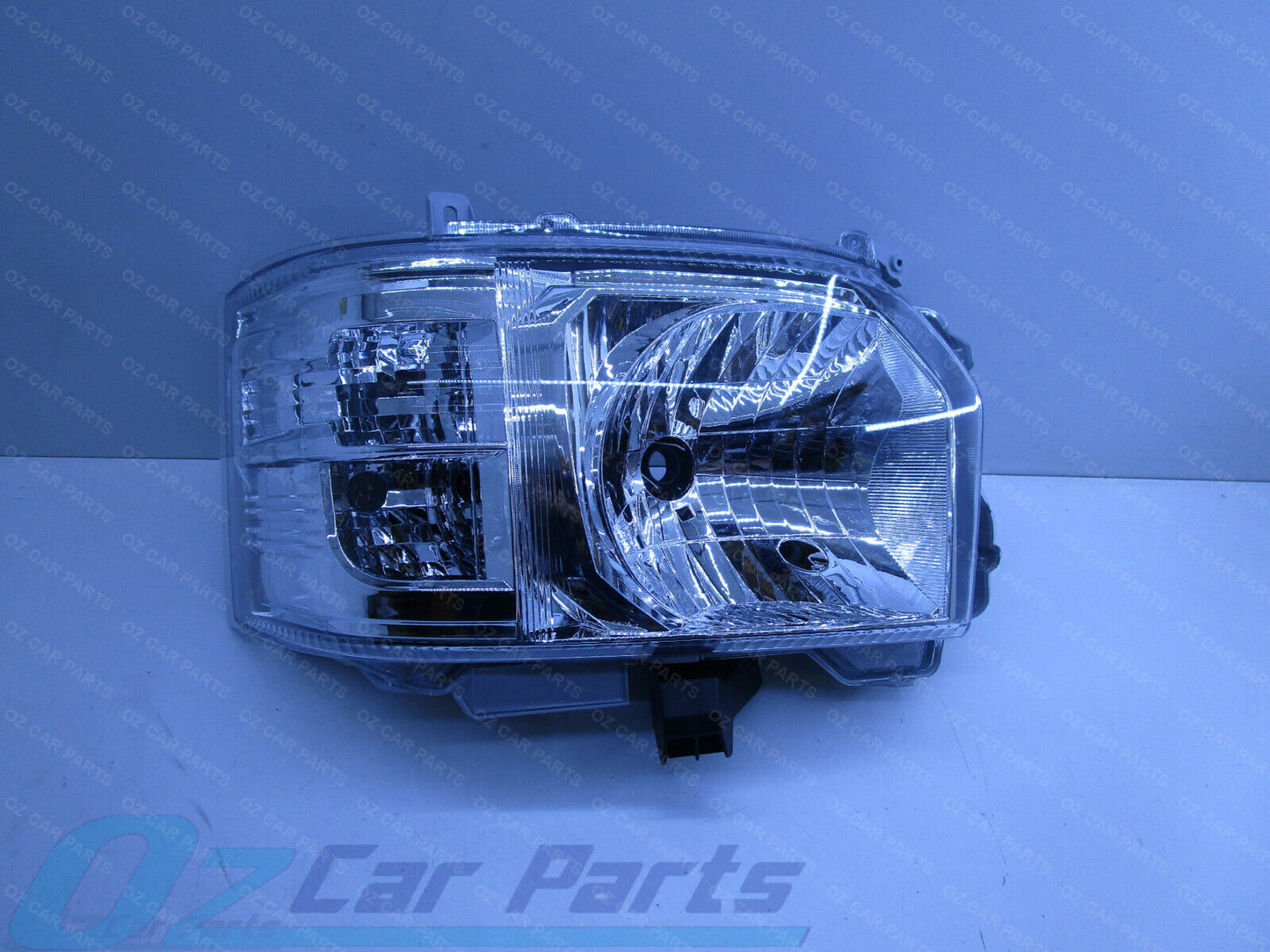 DRIVER SIDE RIGHT HEADLIGHT FOR HIACE 2013-2018 High Roof SLWB NEW