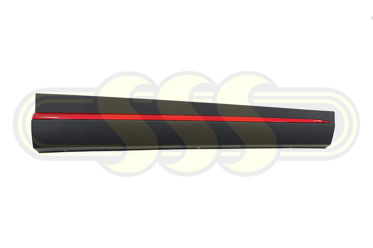 GENUINE FRONT RIGHT DOOR MOULD BLACK-RED FOR CHERY OMODA-5 03/2023-ON