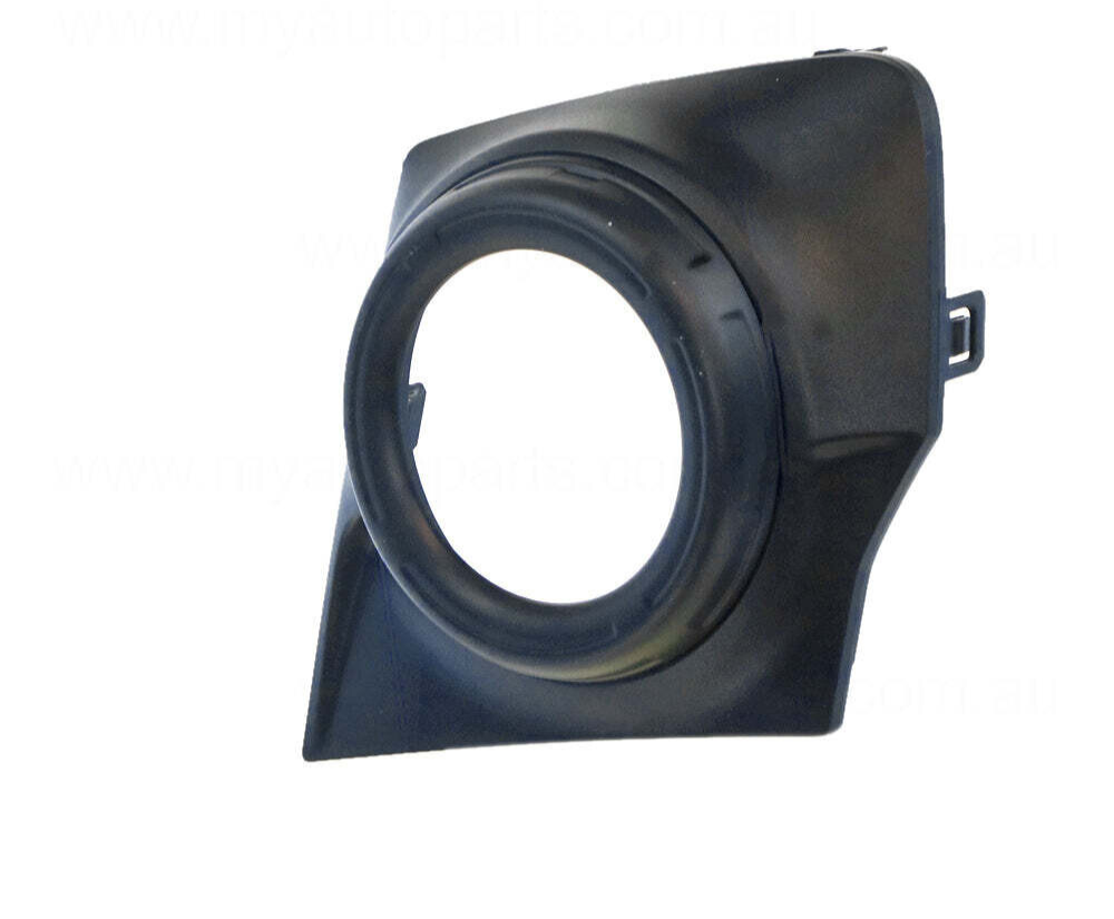 GENUINE LEFT SIDE FOG LIGHT COVER FOR Mitsubishi Triton MQ 1/2015 to 11/2018