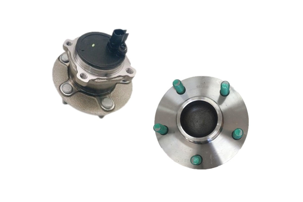NEW RIGHT REAR Wheel HUB + Bearing FOR FORD FOCUS LS/LT/LV/LW/LZ 01/2005-07/2018