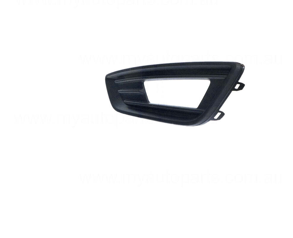 GENUINE PASSENGER FOG LIGHT COVER FOR Ford Focus LZ 9/15 -8/18 4/5DR TREND TYPE