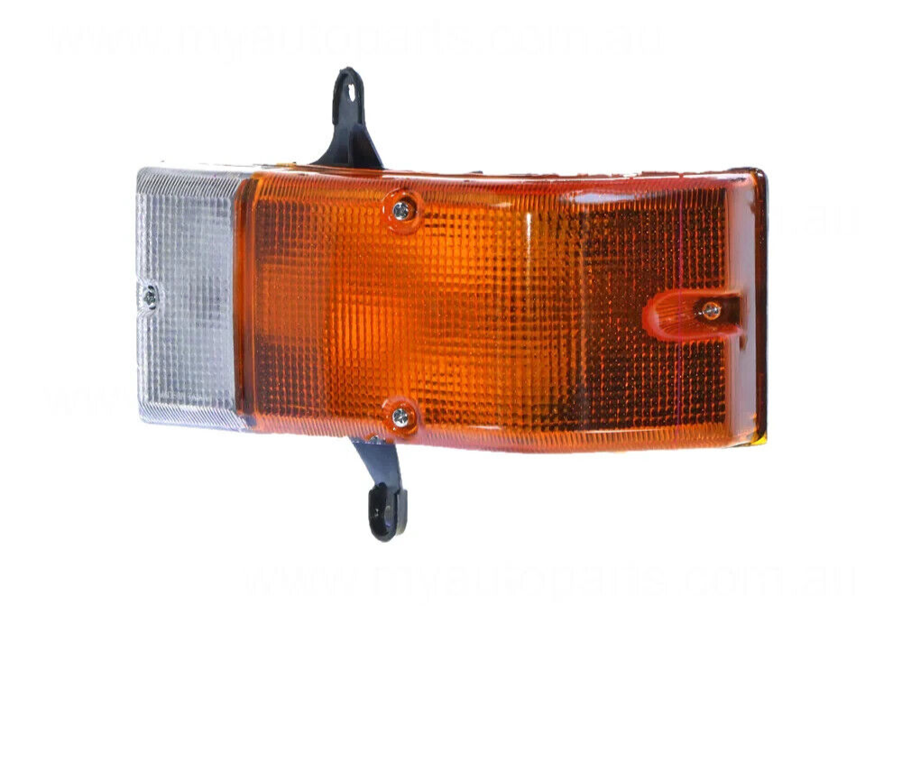 PASSENGER SIDE PARK BLINKER LIGHT FOR Toyota Truck BU6/BU7/BU8/BU9 1984-1995