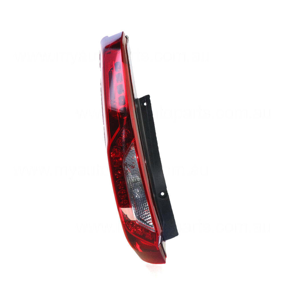 NEW PASSENGER SIDE TAIL LIGHT FOR Nissan X-Trail T31 7/2010 To 2/2014 Tail Lamp