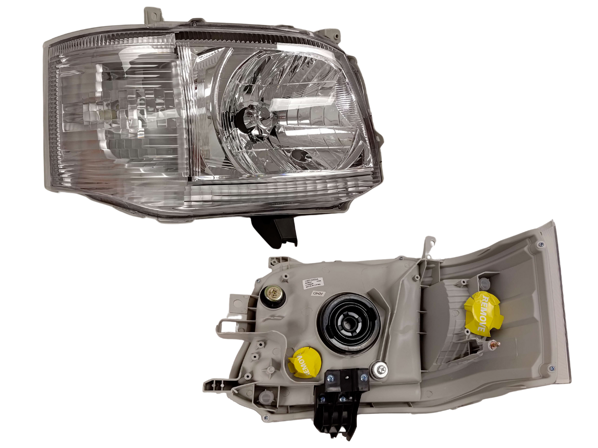 NEW DRIVER SIDE HEADLIGHT FOR TOYOTA HIACE TRH/KDH 08/2010 ~ 11/2013