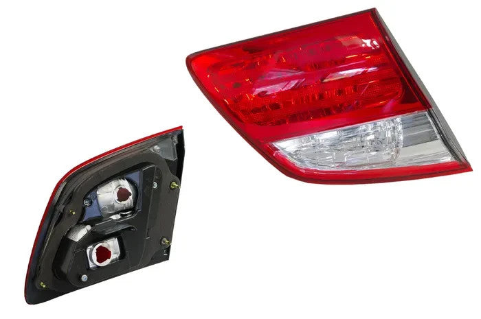 NEW RIGHT INNER TAIL LIGHT FOR NISSAN MAXIMA A33 12/1999 ~ 08/2002 REAR LIGHT