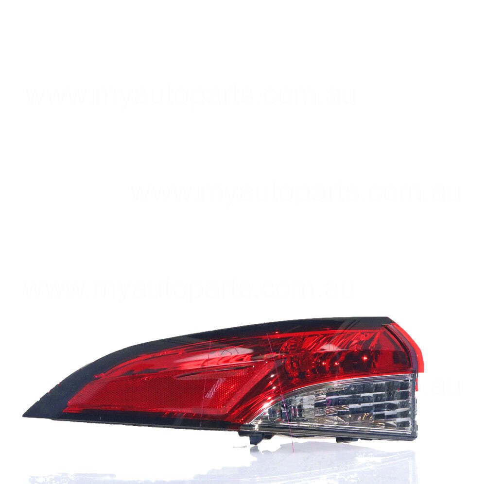 GENUINE LEFT SIDE TAIL LIGHT FOR Toyota Corolla ZWE211R 9/2019-ON SEDAN HYBRID