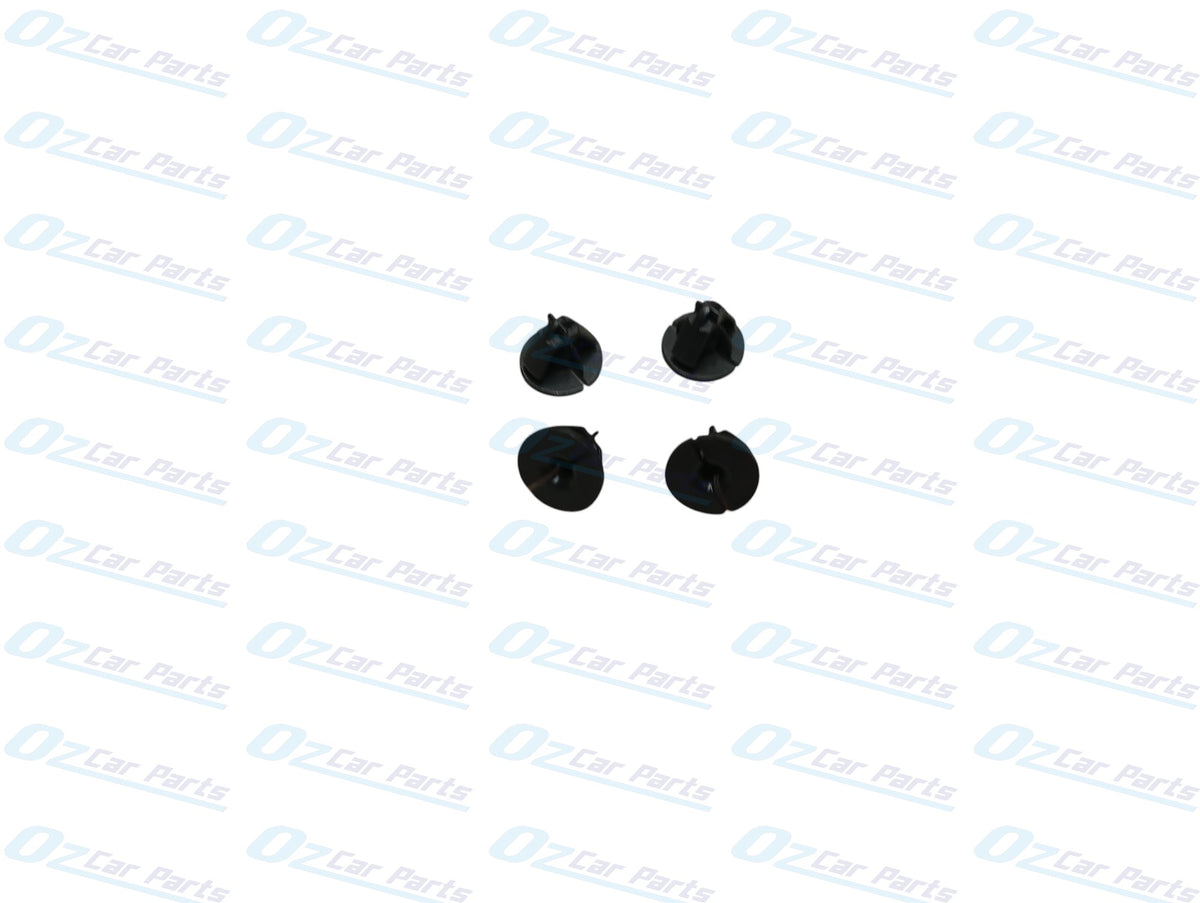 Quarter Panel Tail Light Lamp Retaining Clip Set X4 for Holden Commodore VT VX Sedan