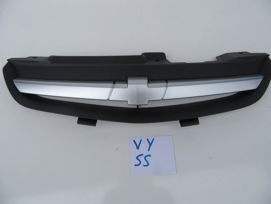 CHEVY Chevrolet Grille FRONT VY S PACK SS VY S SEDAN WAGON UTE V6 OR V8 GENUINE