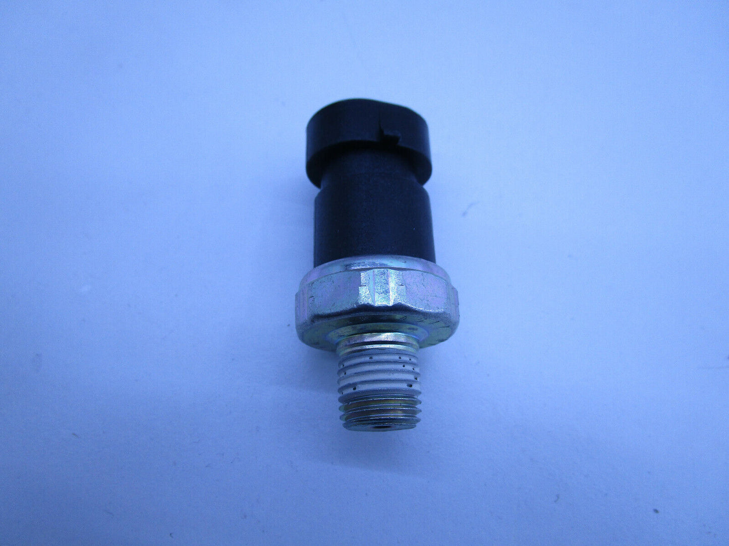 Oil Pressure Switch Supercharged V6 HOLDEN COMMODORE GENUINE NEW