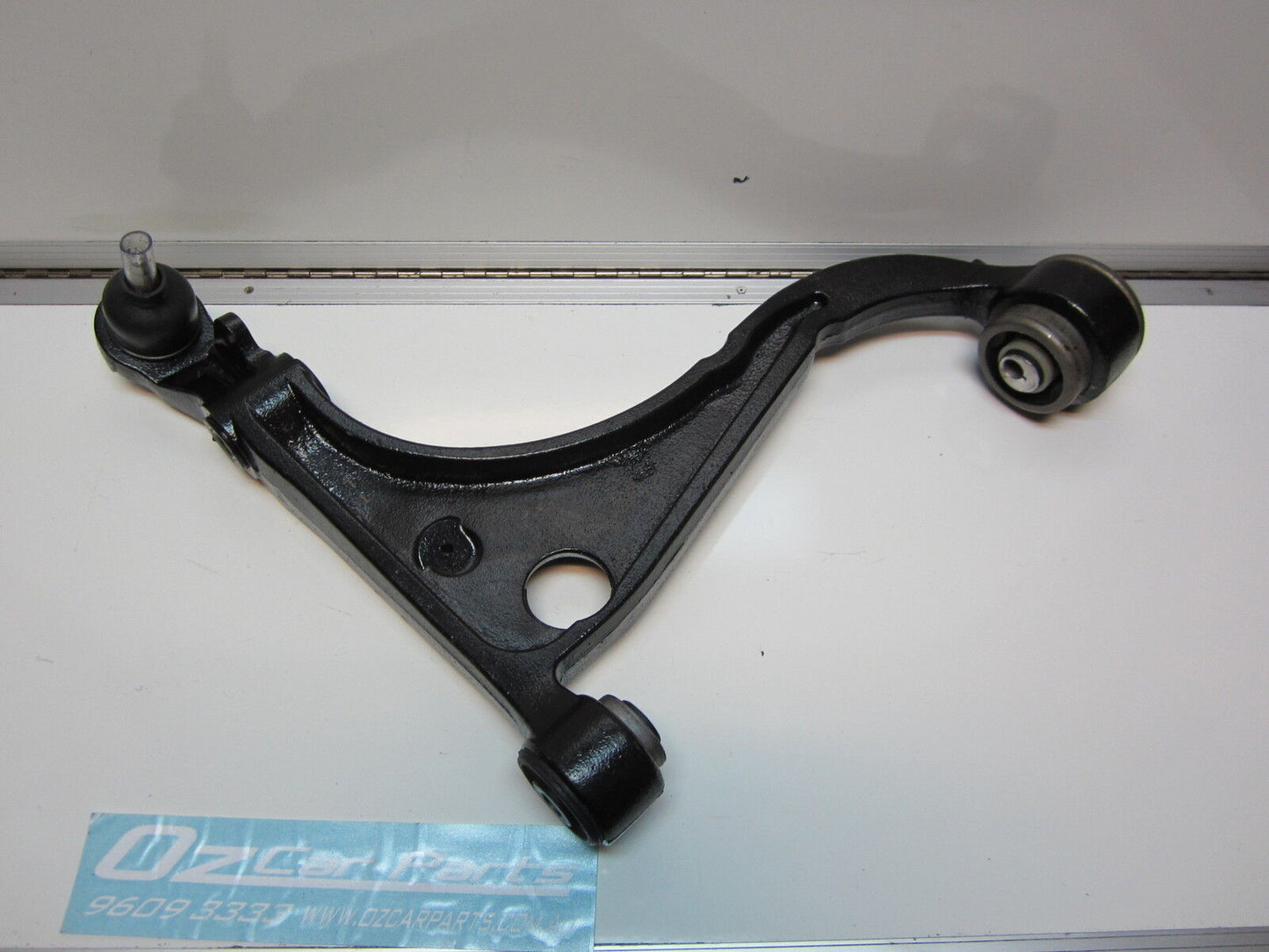 FITS FOR FORD FALCON FAIRMONT FAIRLANE AU BA BF FRONT LOWER CONTROL ARM LEFT