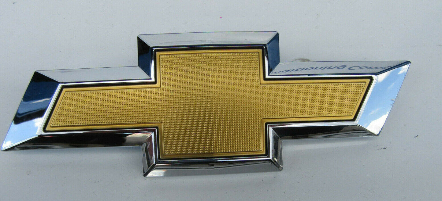 REAR Chevrolet Badge CHEVY EMBLEMS HOLDEN VF SS SV6 EVOKE HOLDEN COMMODORE SEDAN