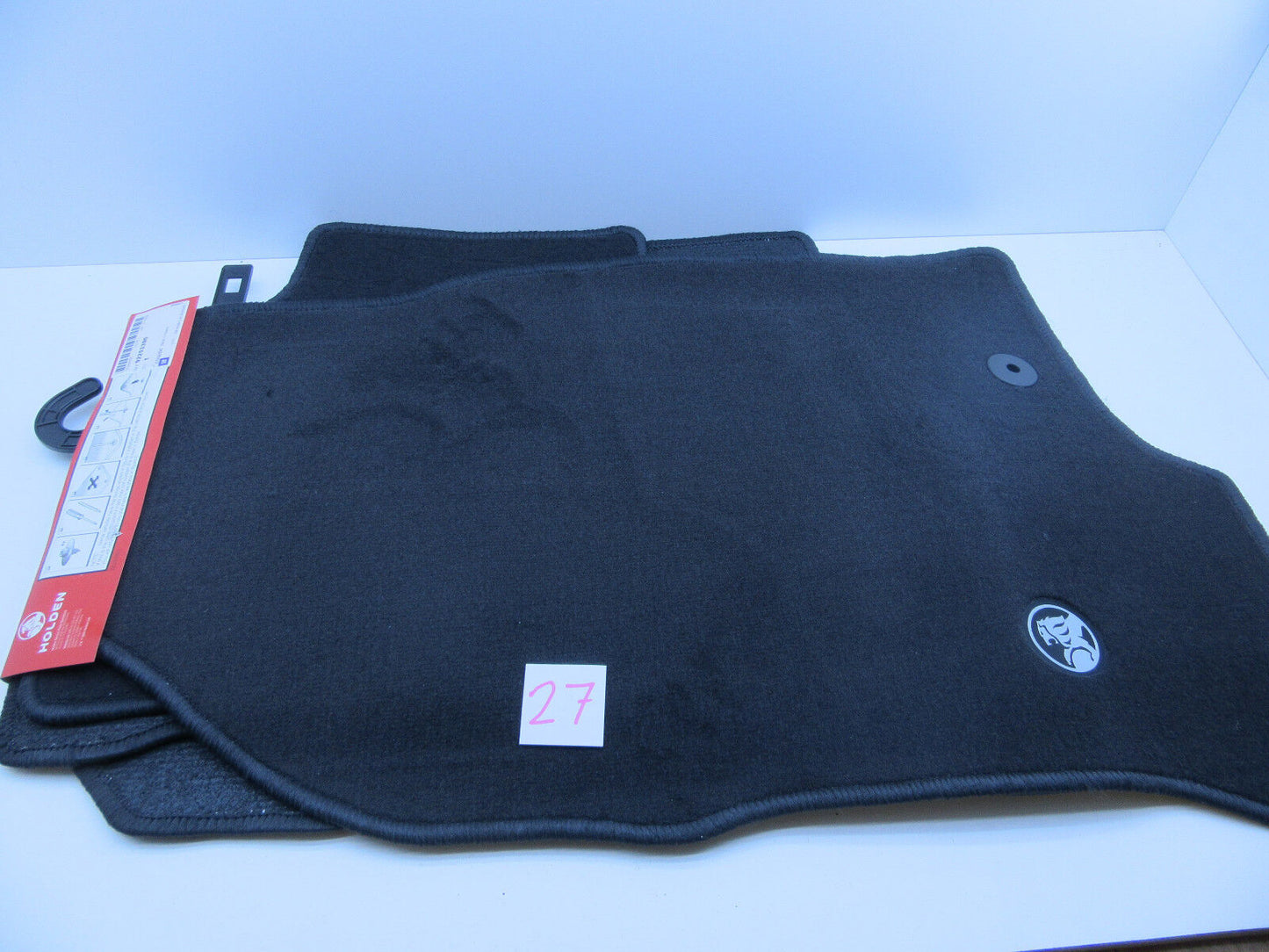 Front AND Rear Floor Mats Carpet set HOLDEN CAPTIVA GENUINE NEW full set