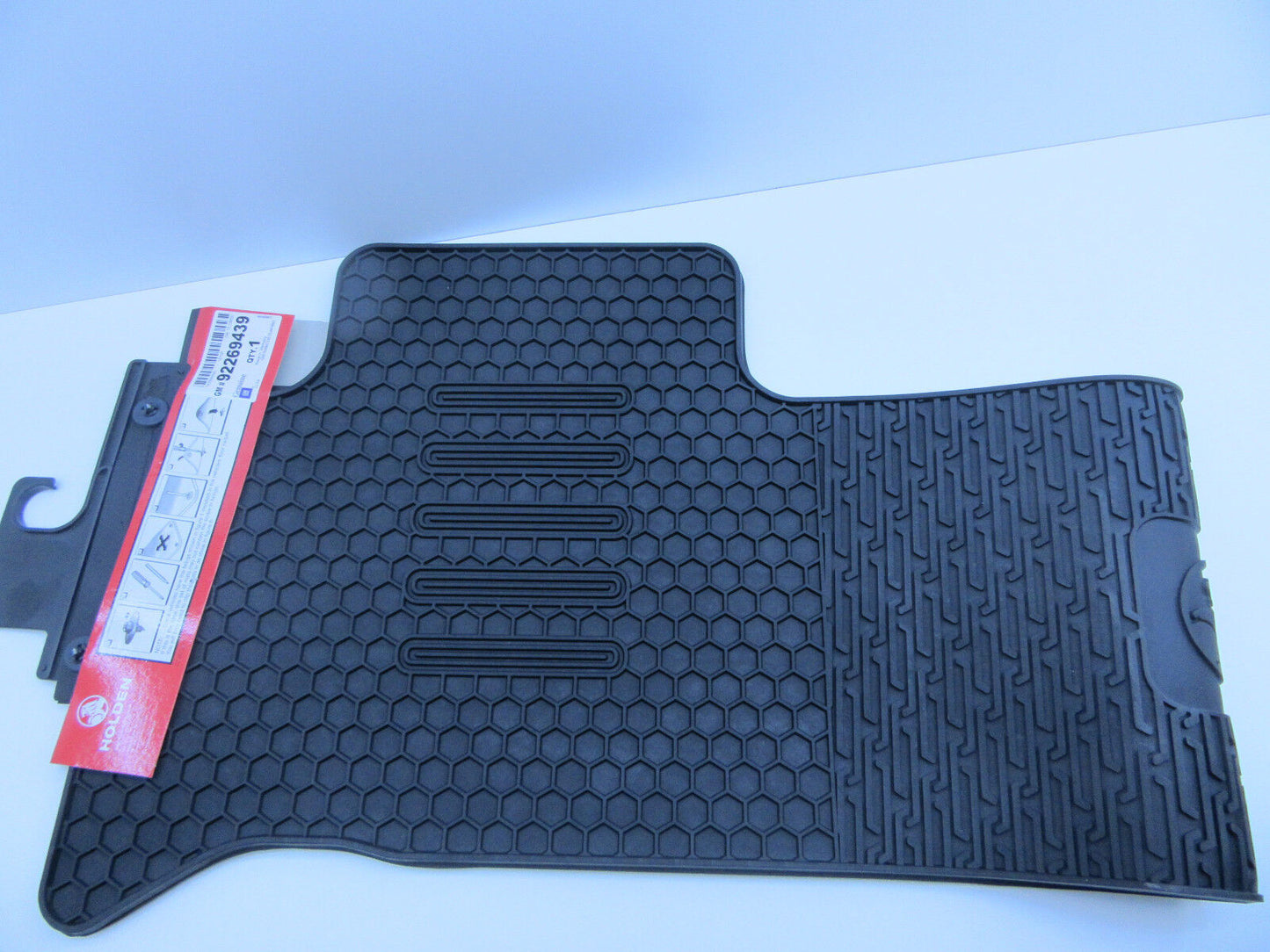 HEAVY DUTY Rear Rubber Floor Mat FOR 2012 ONWARDS RG Colorado GENUINE HOLDEN NEW