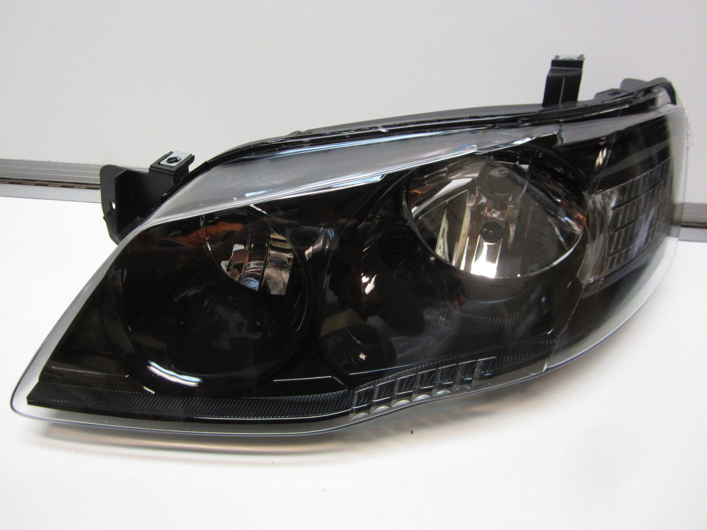 Black Headlight Head Light  FOR Ford Falcon BF Mk2 XT NEW HEAD LAMP LEFT SIDE