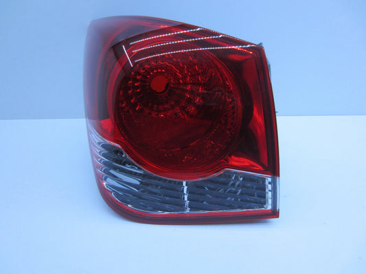 TAIL LIGHT LEFT HAND LH FOR HOLDEN CRUZE JG JH 4 DOOR SEDAN 2009-2017 TAIL LAMP