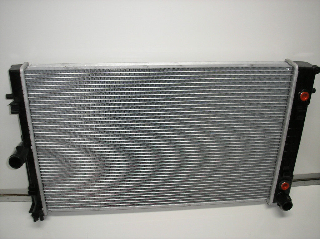 HOLDEN COMMODORE WL STATESMAN V6 RADIATOR BRAND NEW