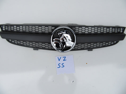 Holden Commodore GM GENUINE VZ SS SV6 SSV SV8 Front Grille new VZ SS GENUINE NEW