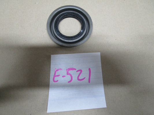 TRANSMISSION REAR SEAL Extension Housing Seal HOLDEN COMMODORE following models