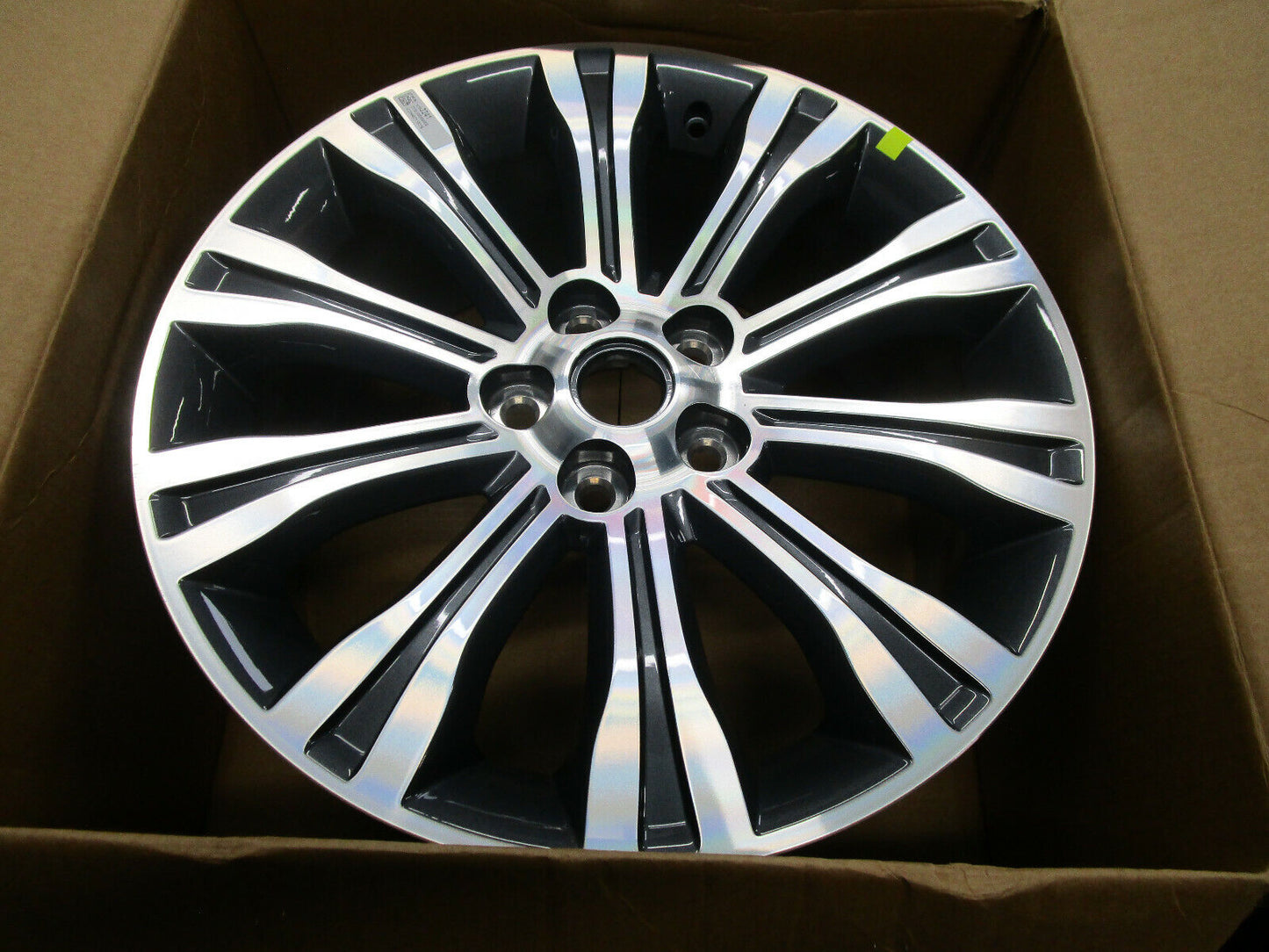 Genuine Holden WN Statesman Caprice & V Alloy Wheel19 X 8 SET OF 1 GENUINE NEW