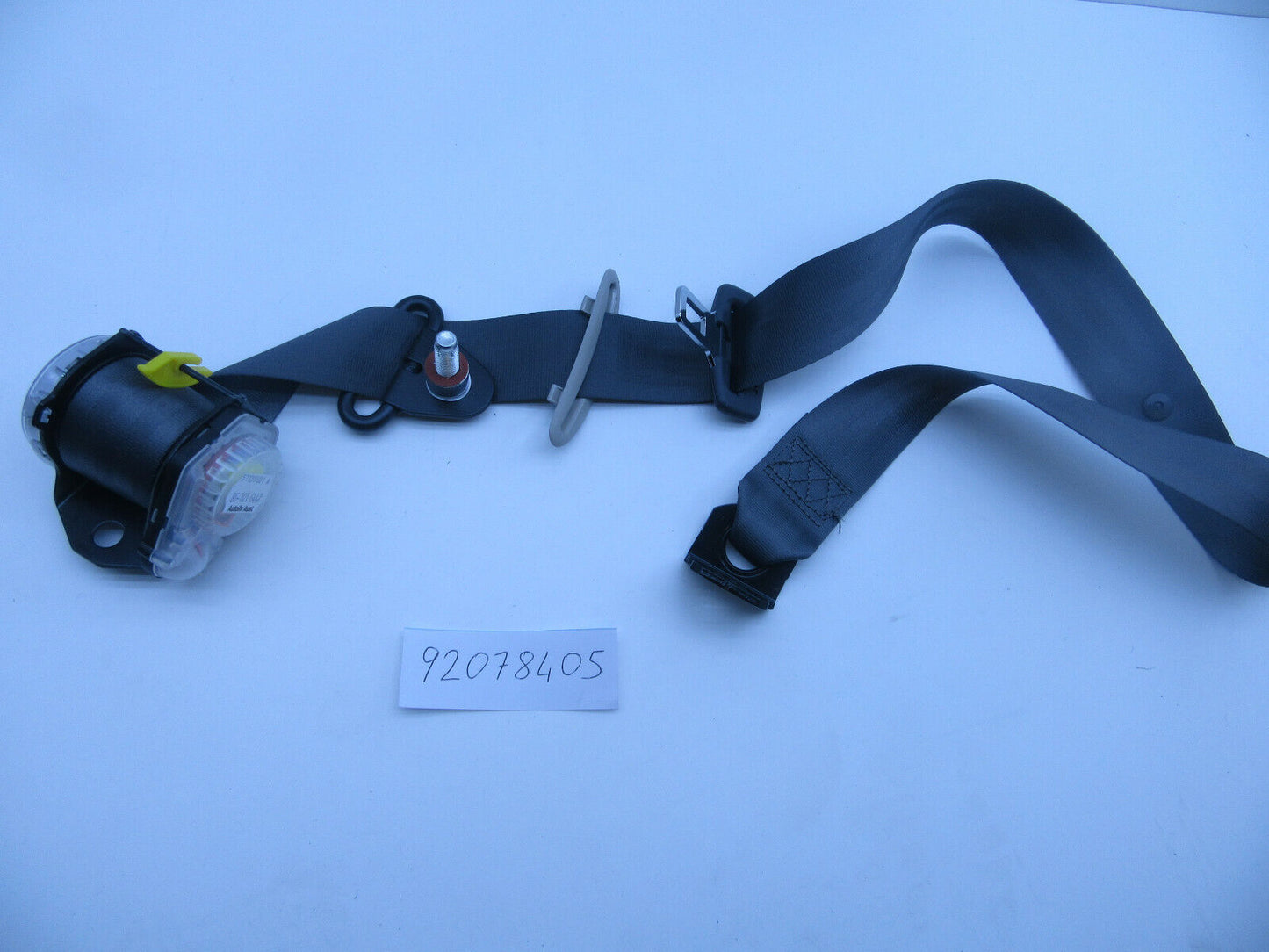 DRIVER SIDE REAR  NEW SEAT BELT SEDAN VT VX VY VZ HOLDEN GREY COLOUR GENUINE NEW