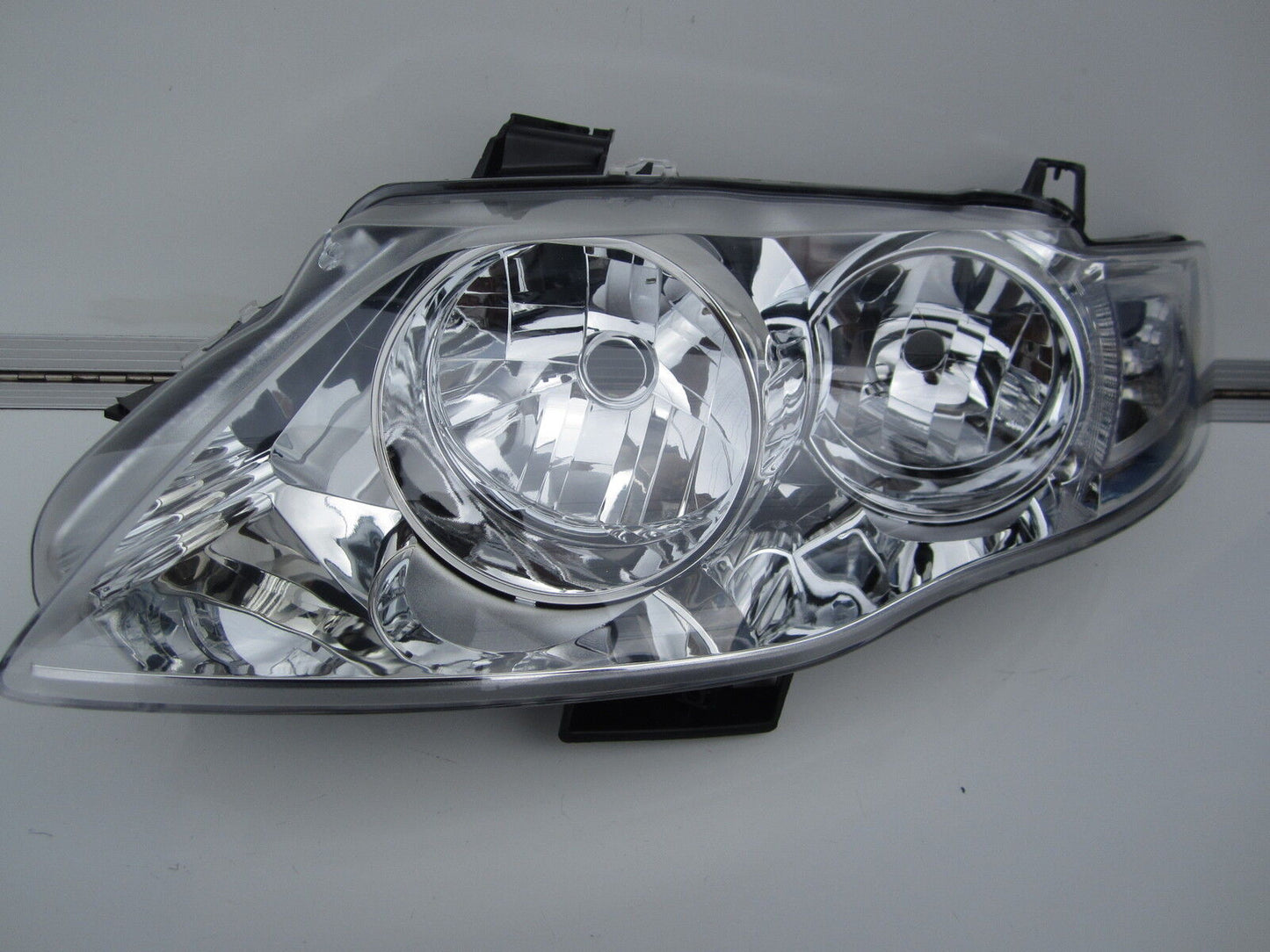 FOR Ford Falcon FG XT MK G6 G6E F6 Headlight Chrome PASSENGER SIDE HEADLIGHT NEW