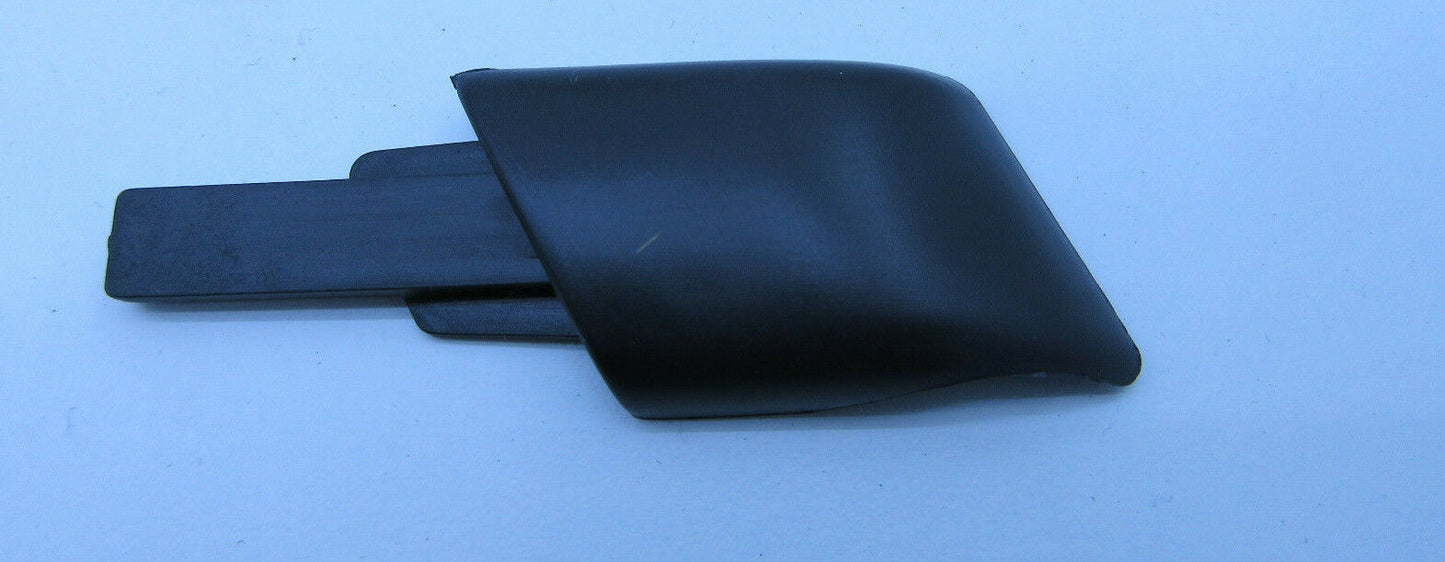Roof Mould End Cap Rear Windscreen End Cap VT VX Commodore Sedan DRIVER SIDE RH
